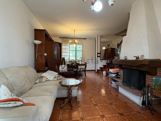 Casa in vendita a Rivalta, Re