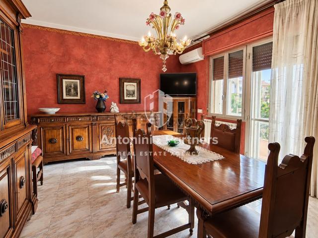 Casa in vendita a Todi, Perugia