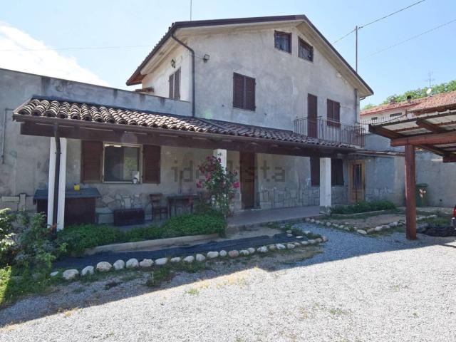 Casa in vendita a Piemonte, Cuneo