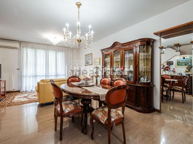 Casa in vendita a Unione Terre di Pianura, Granarolo Dell'emilia