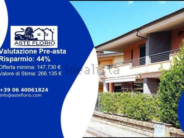 Casa in vendita a Monterosi, Lazio