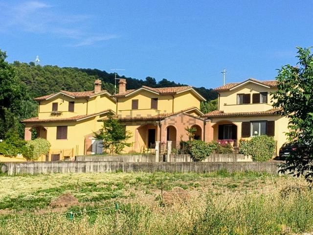 Casa in vendita a Otricoli, Umbria