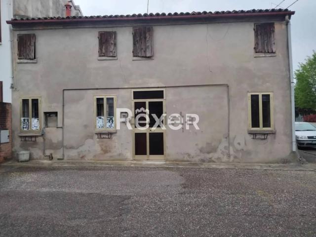 Casa in vendita a Unione Alto Ferrarese, Bondeno