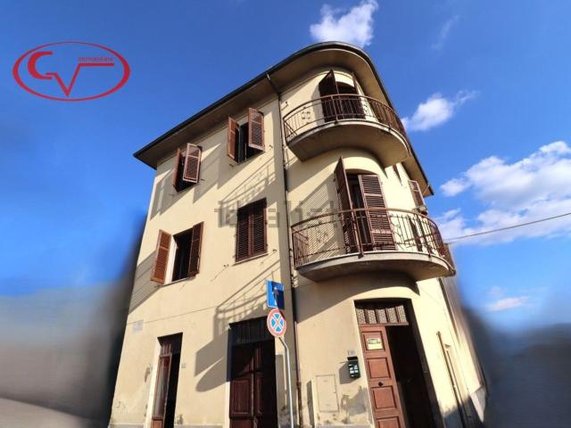 Casa in vendita a Montevarchi, Toscana