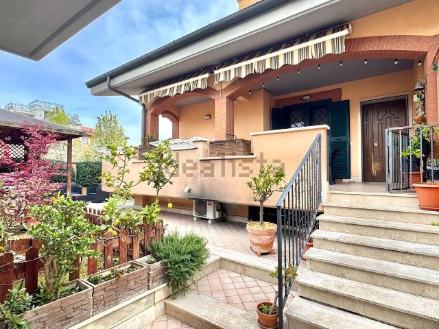 Casa in vendita a Roma Capitale, Lazio