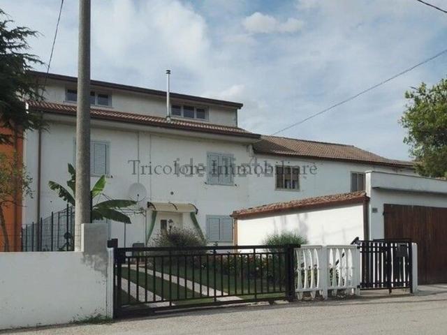 Casa in vendita a Polesella, Veneto