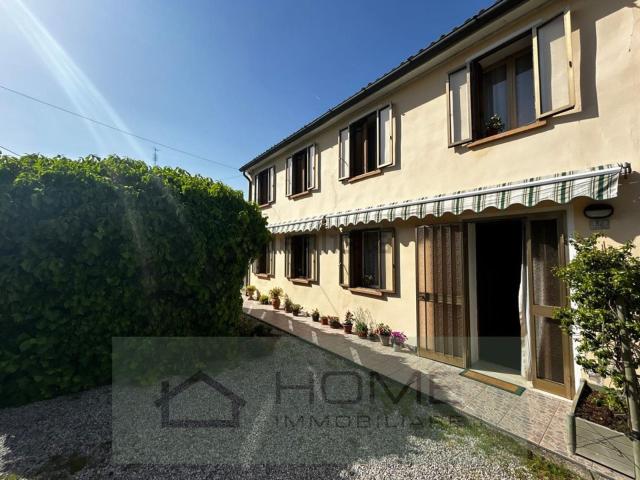 Casa in vendita a Rovolon, Veneto