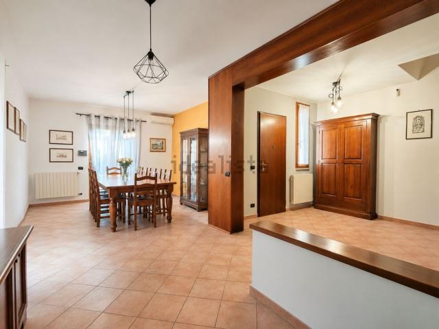 Casa in vendita a Nicosia-Rezzano, Calci