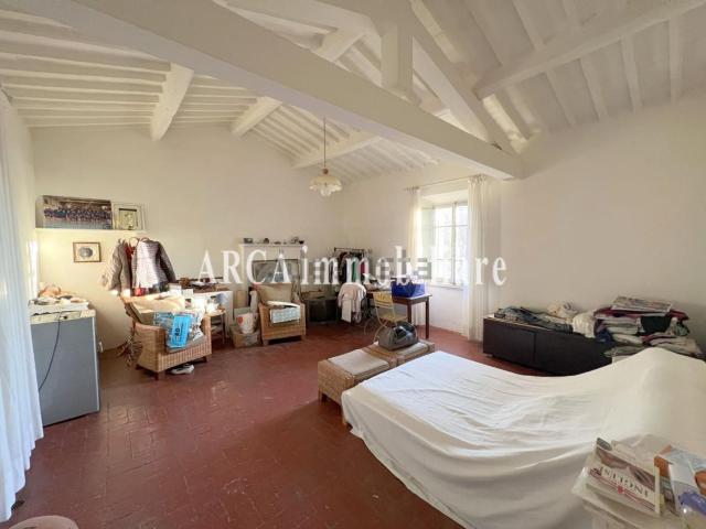 Casa in vendita a Tonfano, Toscana