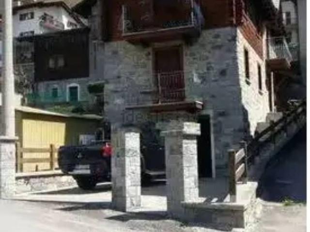 Casa in vendita a Comunità montana Alta Valtellina, Sondalo