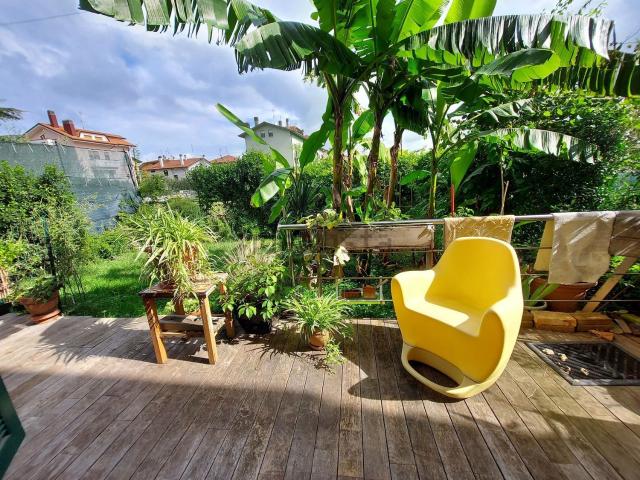 Casa in vendita a Vallefoglia, Marche