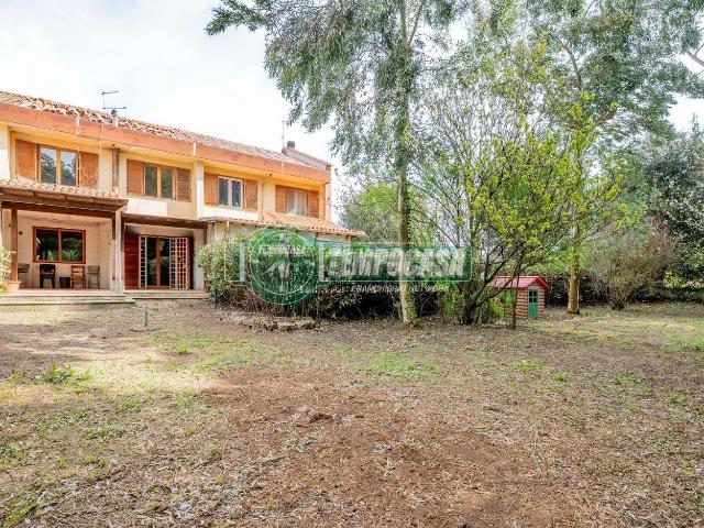Casa in vendita a Roma Capitale, Lazio