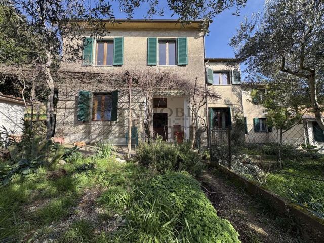 Casa in vendita a Panicale, Umbria