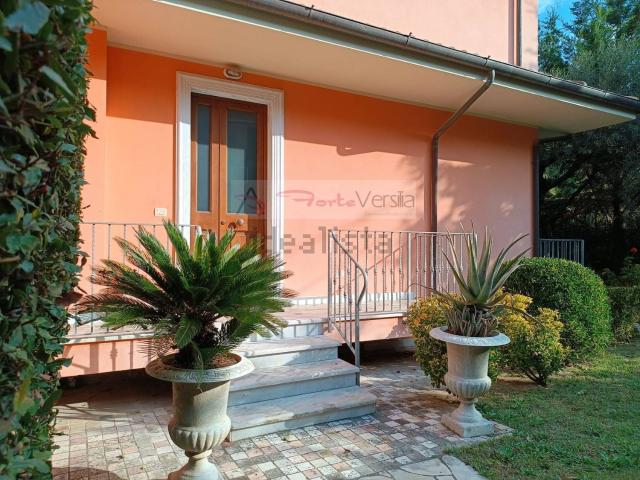 Casa in vendita a Ripa, Seravezza