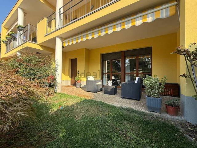 Casa in vendita a Cassina Mariaga, Erba