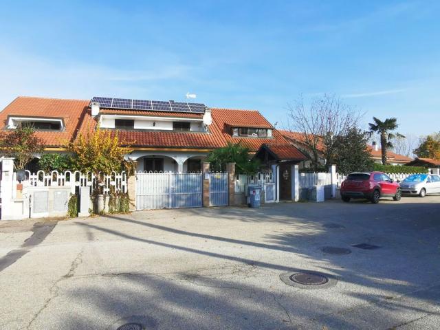 Casa in vendita a Piemonte, Torino