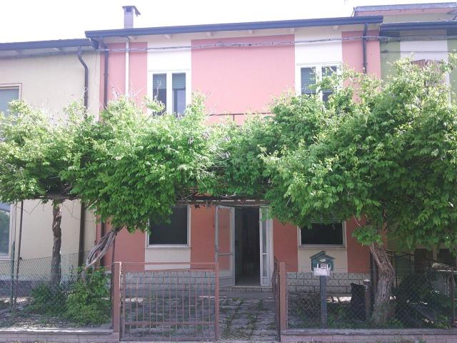 Casa in vendita a Unione di Comuni della Romagna Forlivese, Quattro