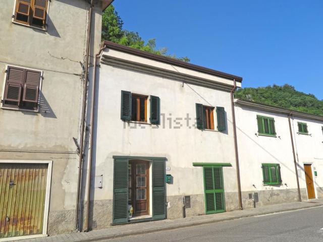 Casa in vendita a Unione di comuni Montana Lunigiana, Fivizzano