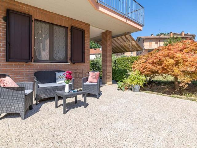 Casa in vendita a Gadana, Urbino