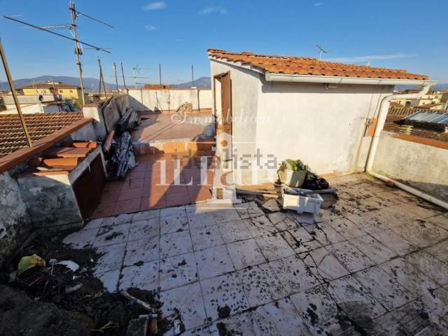 Casa in vendita a Signa, Toscana