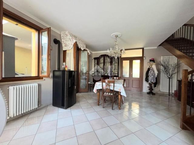 Casa in vendita a Calderina-Serraglio, Pegognaga