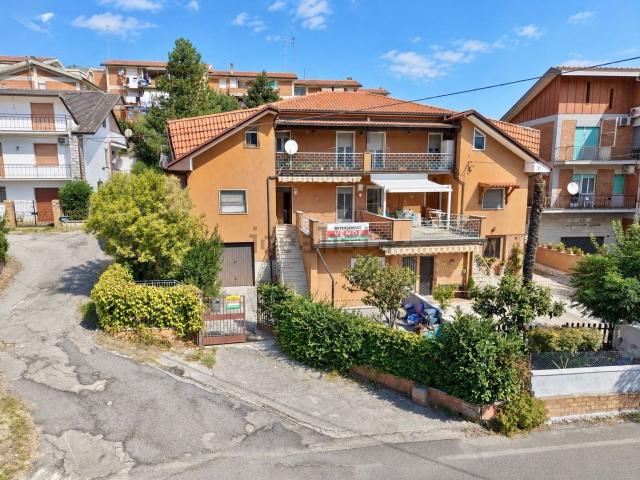 Casa in vendita a Ceccano, Frosinone