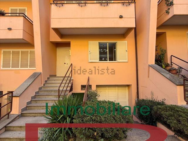 Casa in vendita a Castro dei Volsci, Frosinone