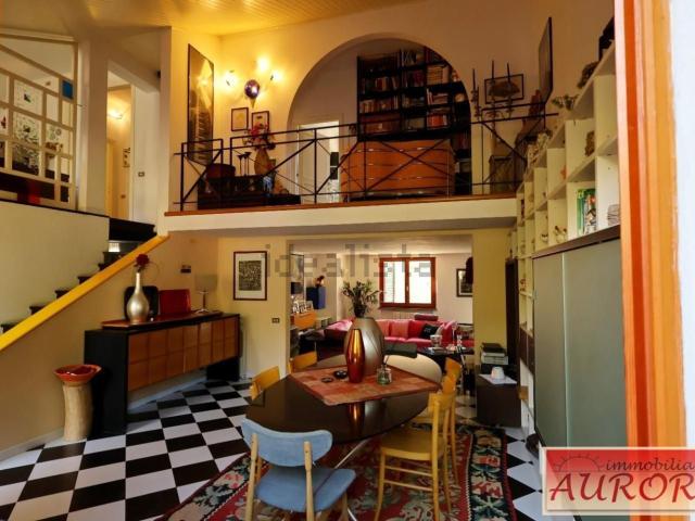 Casa in vendita a Zona Industriale Zambra, Vico d'Elsa