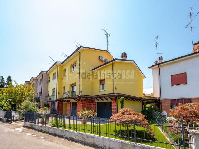 Casa in vendita a Tresinaro - Secchia, Re