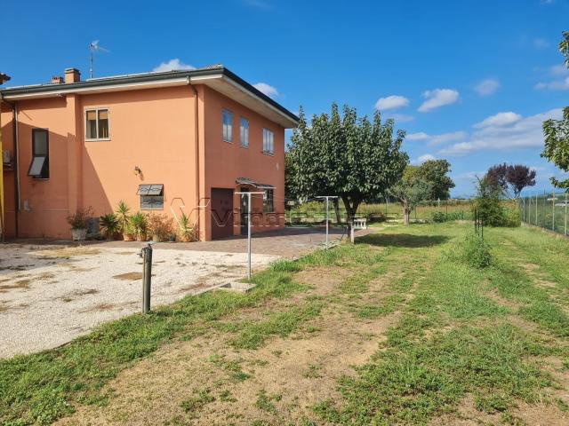 Casa in vendita a Zona Industriale Cagnano, Pojana Maggiore