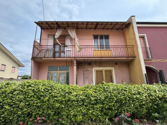 Casa in vendita a Sustinenza, Casaleone