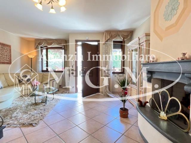 Casa in vendita a Santa Maria A Monte, Toscana