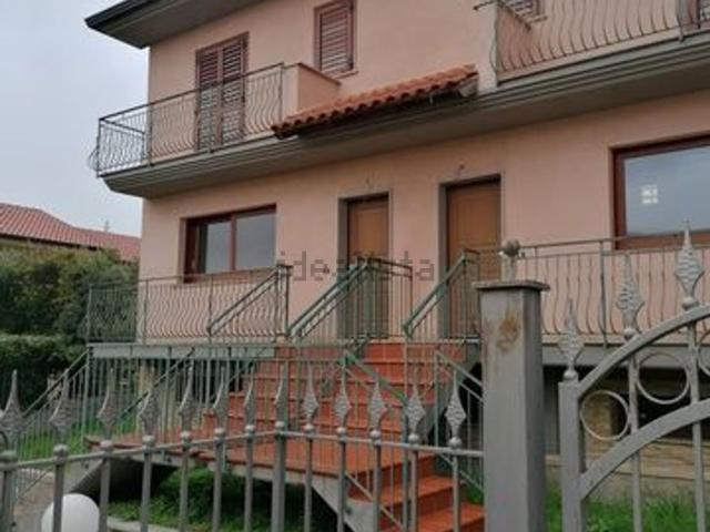 Casa in vendita a Castelnuovo Cilento, Campania