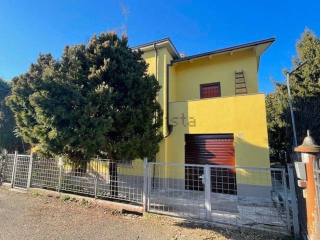 Casa in vendita a Modena
