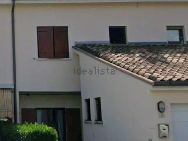 Casa in vendita a Valdobbiadene, Veneto