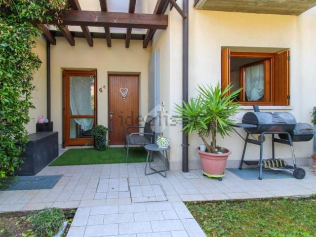 Casa in vendita a Comunità montana della Valle Sabbia, Roè Volciano