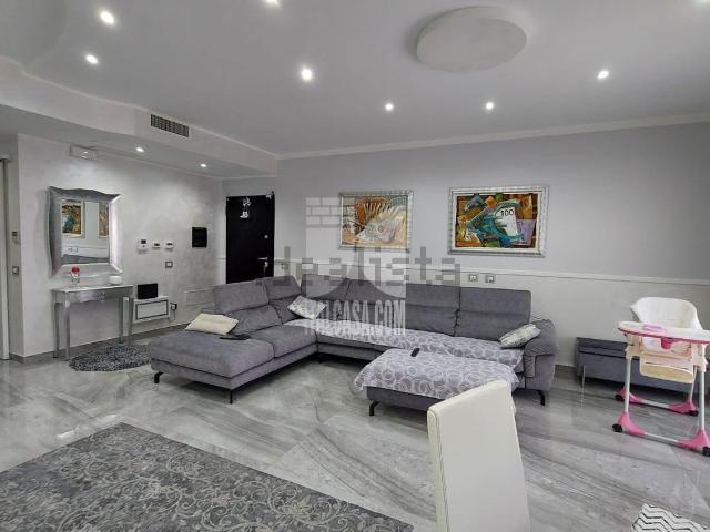 Casa in vendita a Calabria, Crotone