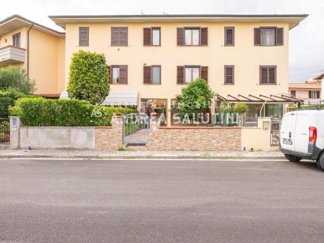 Casa in vendita a Calcinaia, Toscana