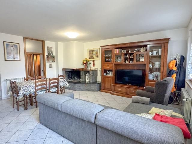 Casa in vendita a Mungherino, Pistoia