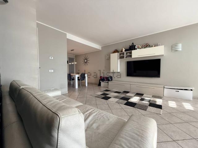 Casa in vendita a Bovolone, Veneto