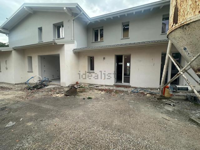 Casa in vendita a Tresinaro - Secchia, Re
