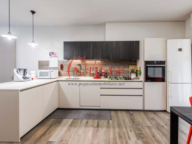 Casa in vendita a Uzzano E Castello, Pistoia