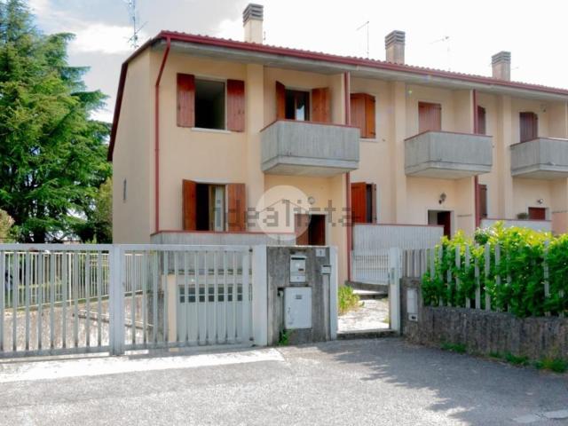 Casa in vendita a San Pietro In Cariano, Veneto
