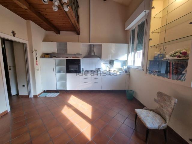 Casa in vendita a Centro Storico, Marche