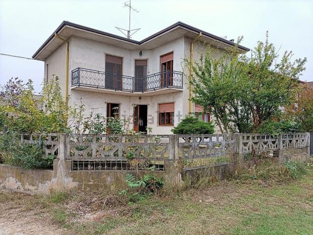 Casa in vendita a Mortara, Lombardia