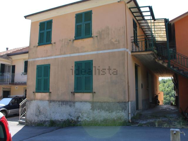 Casa in vendita a San Colombano Certenoli, Orero