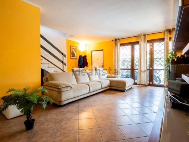 Casa in vendita a Tor Lupara, Roma Capitale