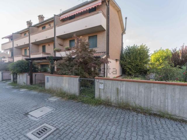 Casa in vendita a Cocomaro di Focomorto, Ferrara