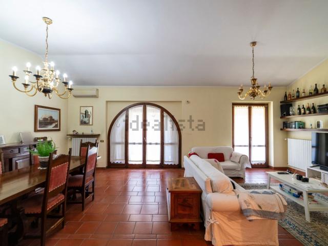 Casa in vendita a Unione dei Comuni I Fontanili, Noviglio
