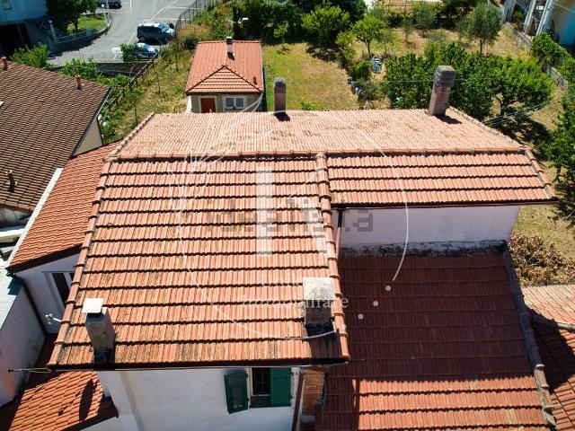 Casa in vendita a Sant'Ermete, Vado Ligure